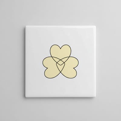 Minimalistische Klaver Hart Keramische Tegel 15x15 cm – Zacht Beige Abstract Hart Design | Moderne Woondecoratie Cadeau