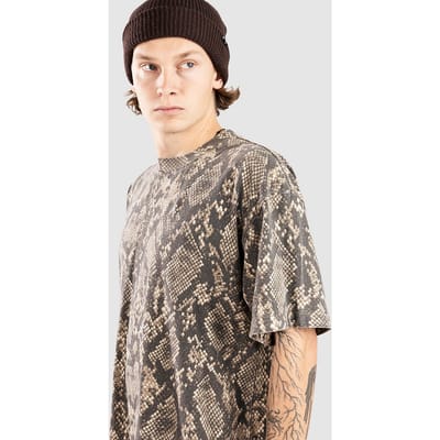Blue Tomato Oversized Boxy 7.5 Oz T-Shirt