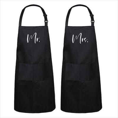 Go Mama™ – Keukenschort set “Mr & Mrs” – Koppel kookschorten – 2 stuks – One Size – Verstelbaar – Origineel huwelijkscadeau of samenwonen cadeau