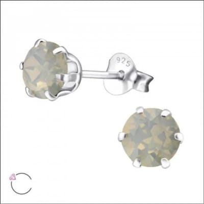 Aramat Jewels | Oorbellen | Zilveren Kristal Oorbellen 6mm Opaal | | | | | | | Verkleurd niet
