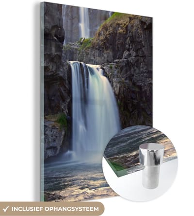 MuchoWow® Glasschilderij 30x40 cm - Schilderij acrylglas - Waterval - Water - Rotsen - Foto op glas - Schilderijen