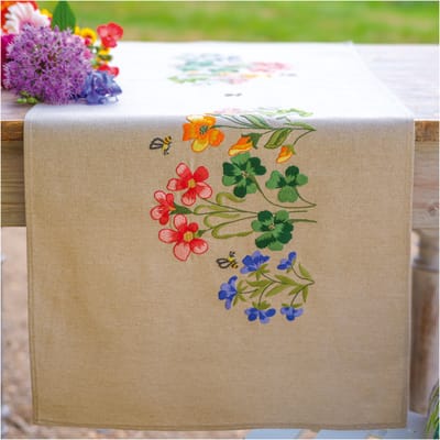 Vervaco - Loper kit Meadow Flowers - PN-0222518 - Borduren - Borduurpakket - Borduurpakket volwassenen - Borduurpakket kind