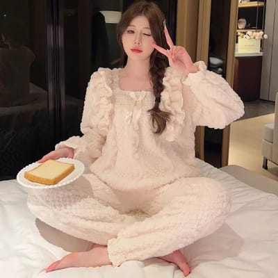Dames Grote Maat Pluche Pyjama Winter Verdikt Zoete Huiskleding Lange Mouw Lange Mouw Pullover Bovenkleding 5XL beige