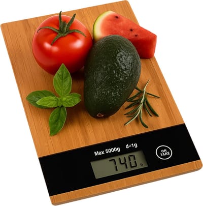Lomera Digitale Keukenweegschaal - Precisieweegschaal - Bamboe Weegschaal - Keuken Weegschaal - Maximaal 5 Kg - Anti-slip Noppen - Ophangoog - Elektronische Weegschaal - Batterij Inbegrepen - Bamboe Hout - Precisie Meten