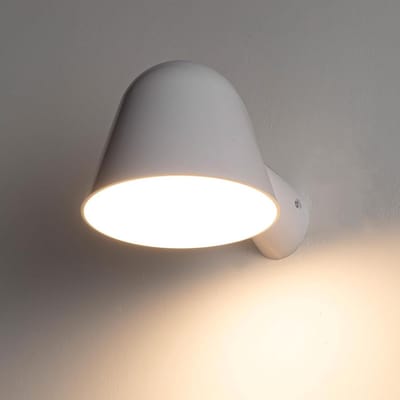 Wandlamp Modern - Decoratieve Verlichting - Slaapkamer Verlichting - Kegelvormig Ontwerp - Compacte Sokkel - Wit