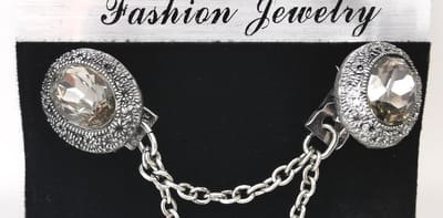 Vestsluiting - clip met dubbel ketting - ovaal kristal - voor - vest - sjaal - omslagdoek in kleur antiek zilver look.