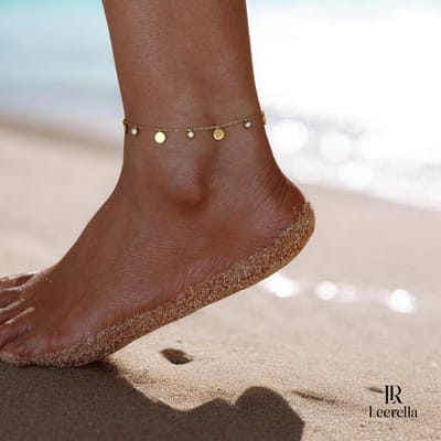 Leerella Goudkleurige RVS Enkelband met Zirconia – Luxe Verstelbare Enkelketting voor Dames – Duurzaam, Elegant & Fijn Afgewerkt Sieraad 21+5 cm