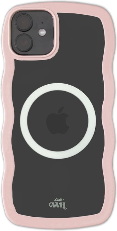 xoxo Wildhearts Magnetische Wavy Case - Roze telefoonhoesje - Geschikt voor iPhone 12 MagSafe - Golvend hoesje - Wolken hoesje - Schokbestendig - Cloud Case met magneet ring - Silicone case - Transparant / Roze