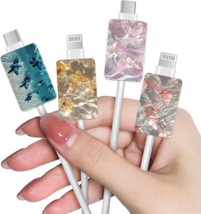 4 Stuks Beschermhoes voor Datakabels, Geschikt voor iPhone 14 en 15, USB-C Type L Anti-Bite Accessoires, Kabelbevestiging met Vlinderpatroon voor Optimale Bescherming van Datakabels