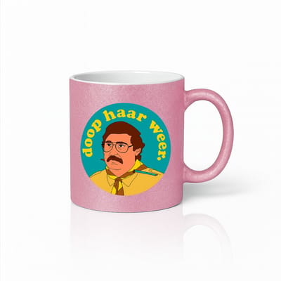 Grappige “Doop Haar Weer” Roze Mok – Humoristische Retro Cartoon Print – 330 ml Roze Koffiebeker