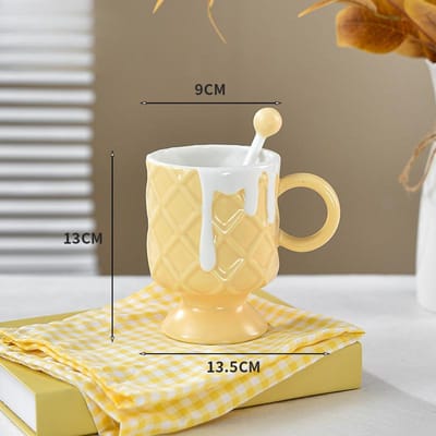 Roomijsbeker IJsbeker Hoge Voet Keramische Mok Commerciële Sapbeker Creatieve Dessertbeker met Menglepel 400ML beige