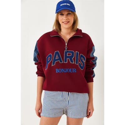 Oversized Ritskraag Sweatshirt met Pompon
