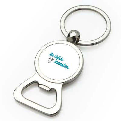Akyol - de liefste meester flesopener - Meester - voor de liefste meester - meester - verjaardagscadeau - verjaardag - cadeau - afscheidscadeau - geschenk - leuke cadeau - kado - gift - meesterdag - 9 bij 3 cm