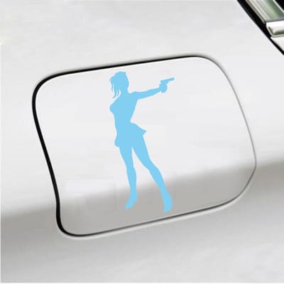 Bumpersticker - Vrouw Met Geweer - 8 X 16 - Licht Blauw