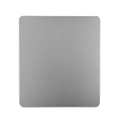 Allecto - Muismat Aluminiumlegering - Antislip Muismat - Duurzaam en Comfortabel - Zilver - Precisieoppervlak - Geschikt voor PC en Laptop