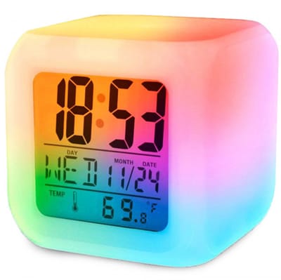 THAR Digitale Wekker - Alarm Klok met Temperatuur, Kalender, Snooze en LED Verlichting - Kameleon