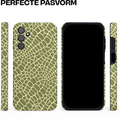 Casetastic hoesje geschikt voor Samsung Galaxy A15 5G / Samsung Galaxy A15 4G - Dubbellaagse bescherming - Exotische Groen Geel Krokodillen Schubben - Fashion Case - Saliegroen Beige