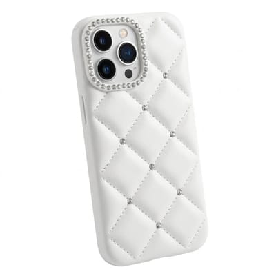 Wit gewatteerd telefoon hoesje geschikt voor iPhone 16 Pro – dames – premium backcover case met rhinestone details en vierkant camera frame