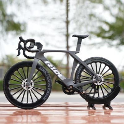 1:Modèle de Mini Vélo Échelle 8 Course Métal Simulation VTT Jouet Ornement Modèle de Vélo de Route BMX Miniature Pour Enfants