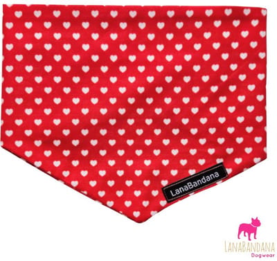 LanaBandana Dogwear | Hondenbandana | Valentijn | Hartjes Rood maat S