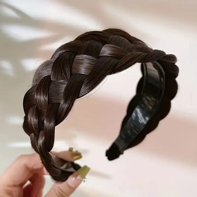 Daity 1 gevlochten hoofdband - vintage stijl visgraatvlecht - brede antislip tanden - handgemaakte synthetische haaraccessoire voor volumegevende knotten (donkerbruin)