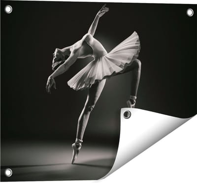 Gards Tuinposter Ballerina op Haar Tenen - Ballet - Zwart Wit - 50x40 cm - Tuindoek - Tuindecoratie - Wanddecoratie buiten - Tuinschilderij
