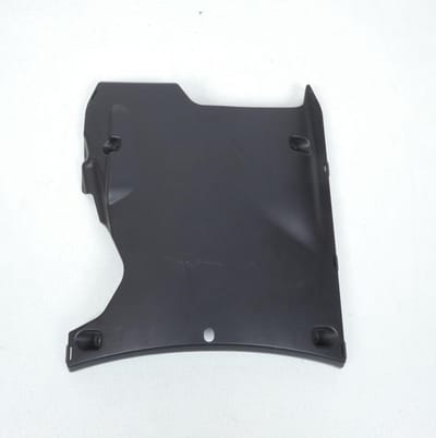 Sabot bas de caisse 779181 pour scooter Peugeot 50 Kisbee 2T 2013-17 1177918100