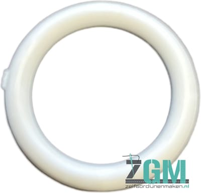 Witte kunststof ringetjes 16 x 22 mm - 100 stuks