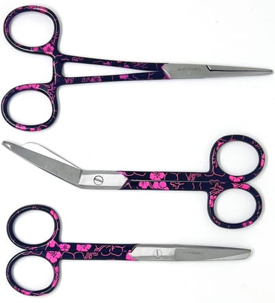 Verpleegkundige Scharenset 3-Delig – Verbandschaar, Schaar en Kocher – Medische Set – Zwart Met Roze Bloemen