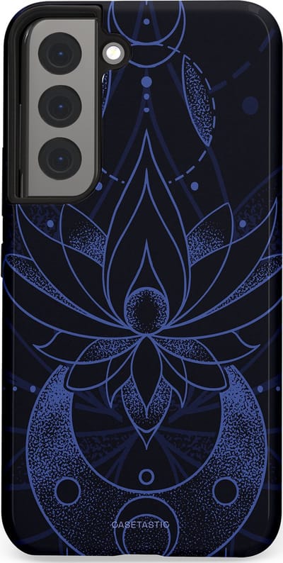 Casetastic Hoesje Geschikt voor Samsung S22 - Stijlvolle Beschermende Duo-layer Case - Lotus Nacht
