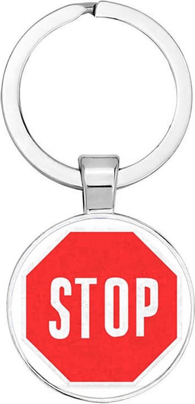 Akyol - Stop bord Sleutelhanger - verkeersborden - iemand die moet stoppen - quit - verslaving stoppen - verjaardagscadeautje - cadeau - kado - geschenk - gift - 2,5 x 2,5 CM