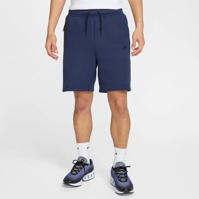 Korte Nike Tech Fleece