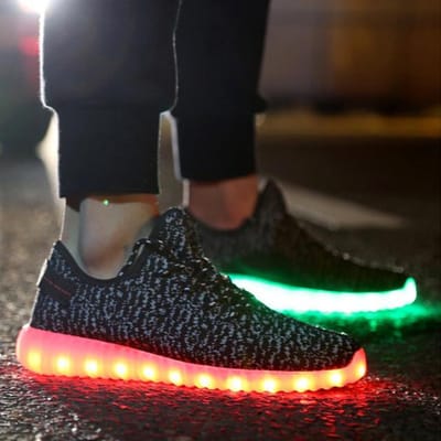 Led-oplichtende schoenen Casual verlichting Sneakers Mannen Lichtgevende schoenen voor vrouwen Man USB-oplader Gloeiende sneakers Verlicht 46 zwart