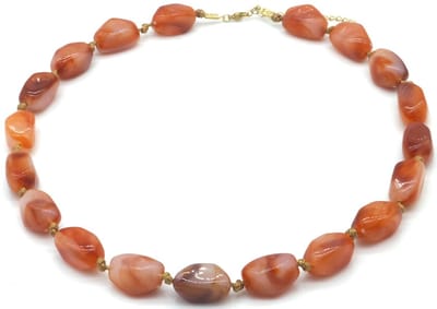 Ketting met acryl kralen - bruin - 47-55 cm - dames - modieus accessoire