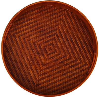 Decopatent - Bamboe Dienblad Rond - Diameter: 33 Cm - Dienblad met handvaten - Schaal - Presenteerblad - Serveerschaal - Woonaccessoires - Gevlochten Donker Bamboe Riet - Afm: 33 x 33 x 4.8 Cm.