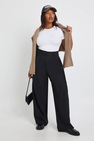 boohoo Dames Plus Geweven Getailleerde Broek met tonvormige pijpen | Zwart | Maat: 52