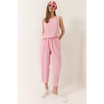 Mouwloze Crew Neck Blouse en Carrof Fıt Broek Set