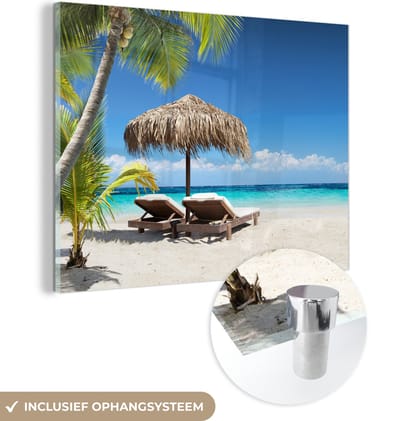 MuchoWow® Glasschilderij 160x120 cm - Schilderij acrylglas - Strand - Parasol - Zee - Foto op glas - Muurdecoratie woonkamer - Wanddecoratie slaapkamer - Schilderijen