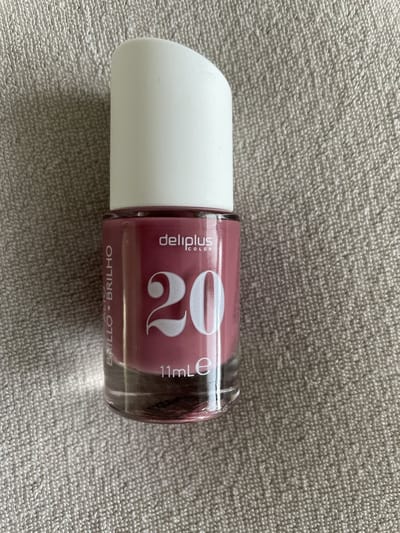 Deliplus nagellak nr 20. Rose. Blijft zeer lang zitten. Van het mooie Spaanse merk Deliplus