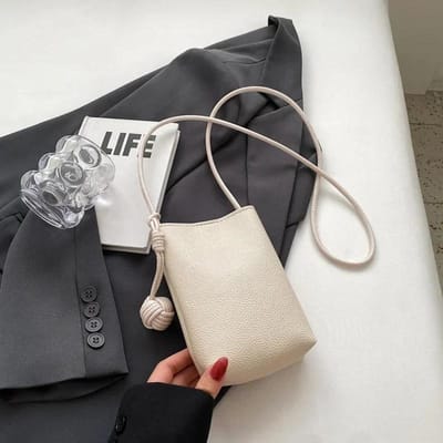 Petit Sac Bandoulière en Cuir pour Femmes Sac de Téléphone Portable de Créateur Sac à Épaule Léger et Tendance Portefeuille de Voyage pour Dames blanc