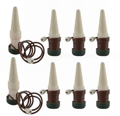 Dailygoods- Watering Stakes Automatisch Systeem - 8 Pack - Plant Waterer - Langzame Waterafgifte - Keramische Kegel - Ideaal voor Binnen/Buiten