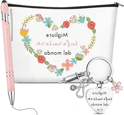 3 Cadeaus voor Verpleegkundigen: Sleutelhanger, Cosmetica Tas en Balpen met Motivatie voor Kerst en Afstuderen