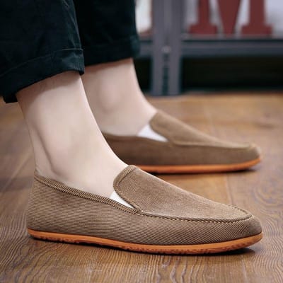 Zomer Ademende Herenschoenen Oude Peking Canvas Schoenen Heren Koreaanse Versie Bonenschoenen Casual Schoenen Rijden Luie Schoenen Heren Stoffen Schoenen 45 kameel