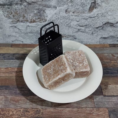 Amberblokjes Geurblokjes Cadeauset - Ronde schaal Zand, Zwarte rasp, 2x Amber - BijJolan - Cadeauset Moederdag