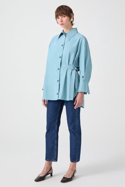 Touché Privé - Comfortabele tuniek-blouse met asymmetrische knopen - Blauw - Dames
