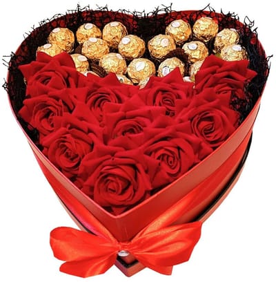 Luxe geschenkdoos samengesteld door Luxecadeaumanden, met originele Ferrero Rocher® chocolade. valentijn - moederdag