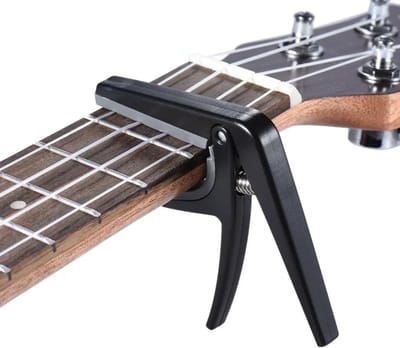 CHPN - Ukelele Capo - Zwarte capo - Gitaar capo - Gitaar accessoire - Capo voor ukelele - Gitaarklem - Gitarist
