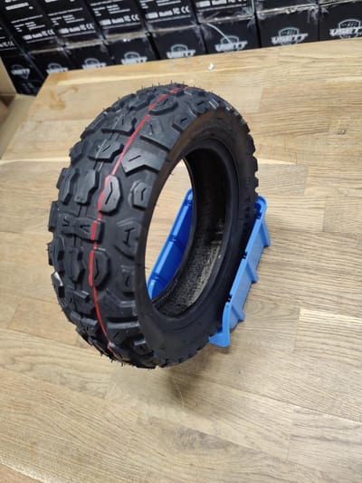 TUOVT offroad buitenband 10inch | 10" offroad band Mantis | Z10X offroad band | Kaboo 10x3 band | off-road buitenband 10 inch | Vsett10+ buitenband | Vsett10+ offroad buitenband | 10 x 3.0 outer tire | Kaboo offroad |