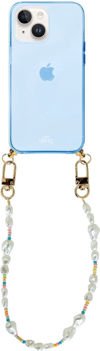 xoxo Wildhearts silicone case met koord - Blauw telefoonhoesje met koord - telefoonketting - Beachy - short - Cord Case - geschikt voor Apple iPhone 13 - Korte parelketting / kralenketting - Parels - Wit / Meerkleurig
