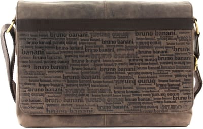 bruno banani Leren Schoudertas Afzonderlijke gevallen met laptopvak All Over Postbag Brown Bruine